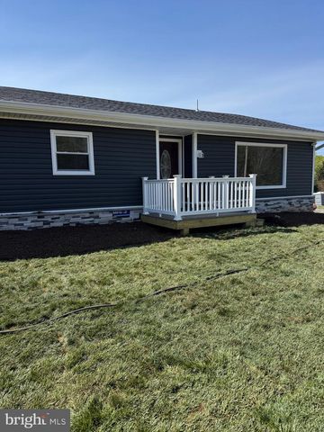 22064 YELLOWBOTTOM, Lignum, VA 22726