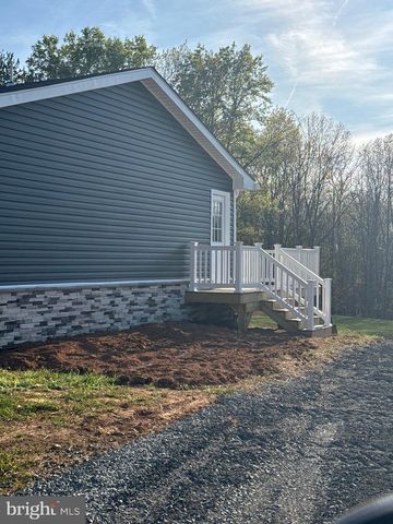 22064 YELLOWBOTTOM, Lignum, VA 22726