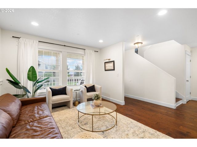 1924 Nw 31ST Way, Camas, WA 98607