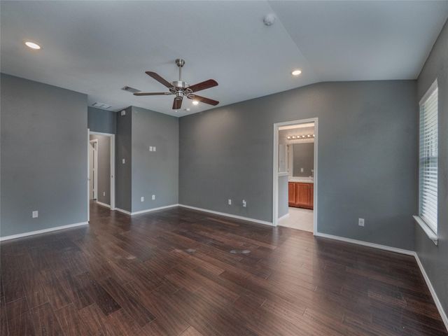 330 Altamont ST, Hutto, TX 78634