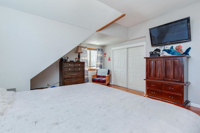 15 Newells Meadow Lane, Derry, NH 03038