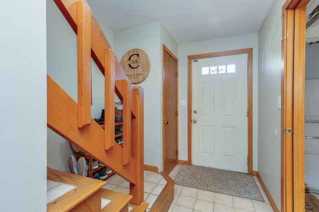 15 Newells Meadow Lane, Derry, NH 03038