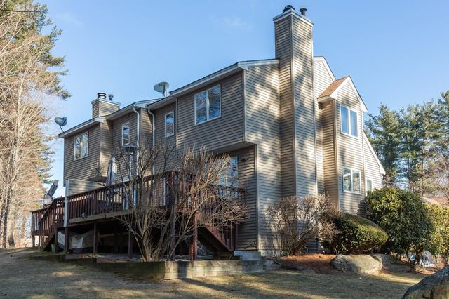 15 Newells Meadow Lane, Derry, NH 03038