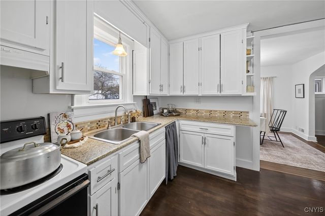 263 Wayland Road, Salina, NY 13208