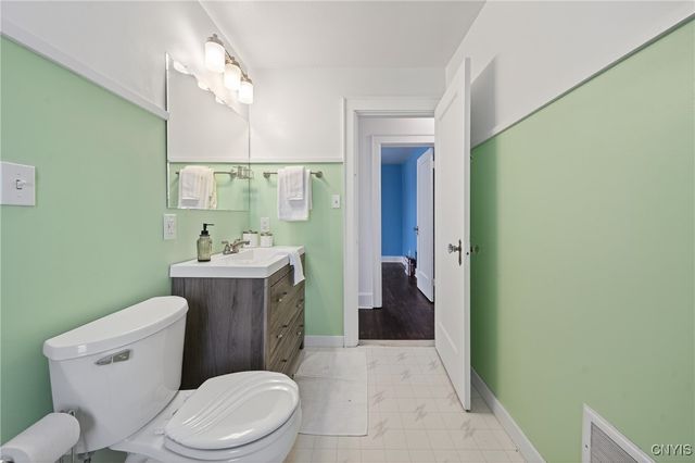 263 Wayland Road, Salina, NY 13208