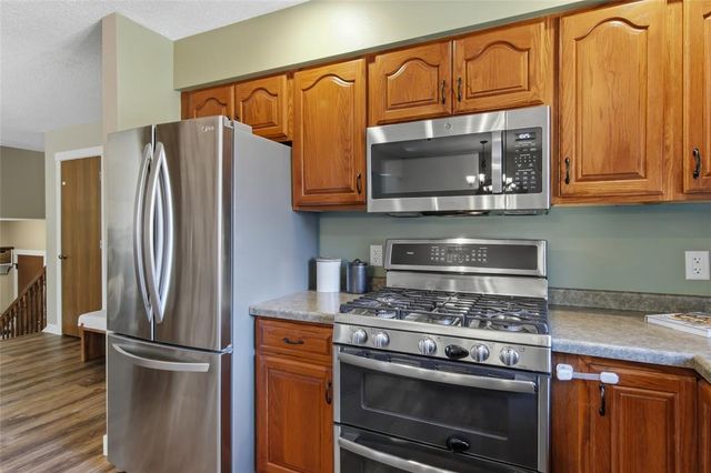 3721 Maywood Drive, Eau Claire, WI 54703