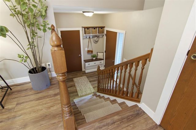 3721 Maywood Drive, Eau Claire, WI 54703
