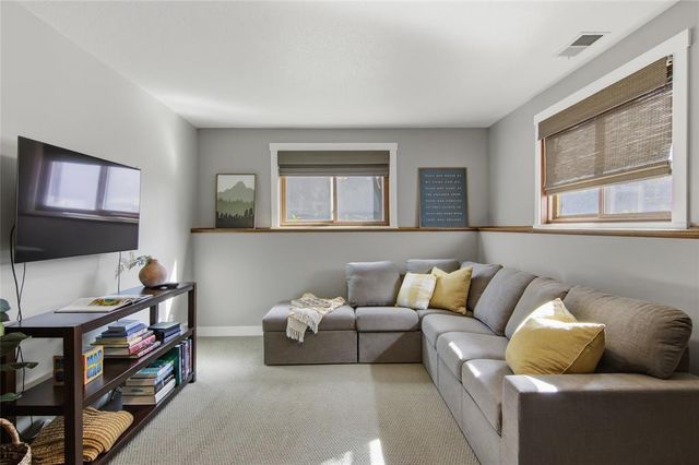 3721 Maywood Drive, Eau Claire, WI 54703