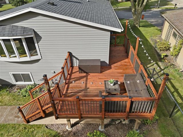 3721 Maywood Drive, Eau Claire, WI 54703