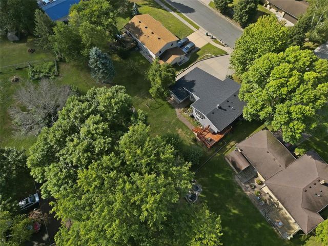 3721 Maywood Drive, Eau Claire, WI 54703