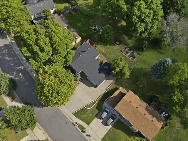 3721 Maywood Drive, Eau Claire, WI 54703