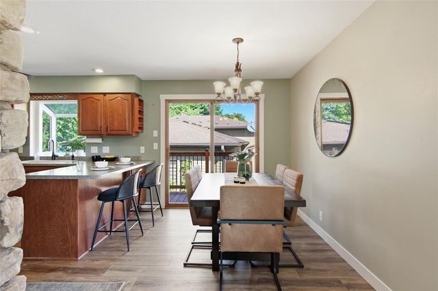 3721 Maywood Drive, Eau Claire, WI 54703