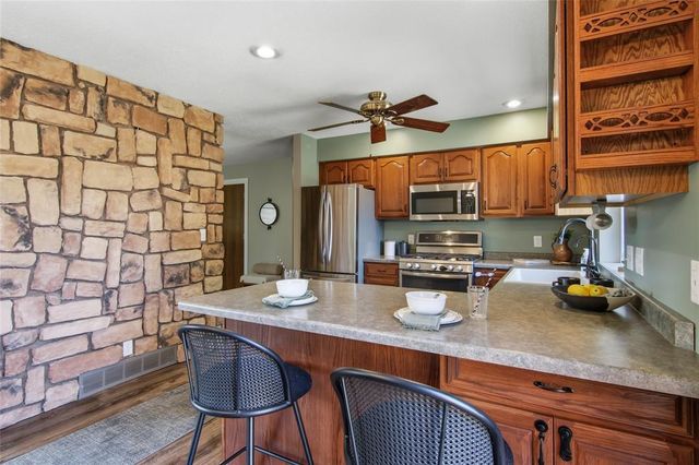 3721 Maywood Drive, Eau Claire, WI 54703