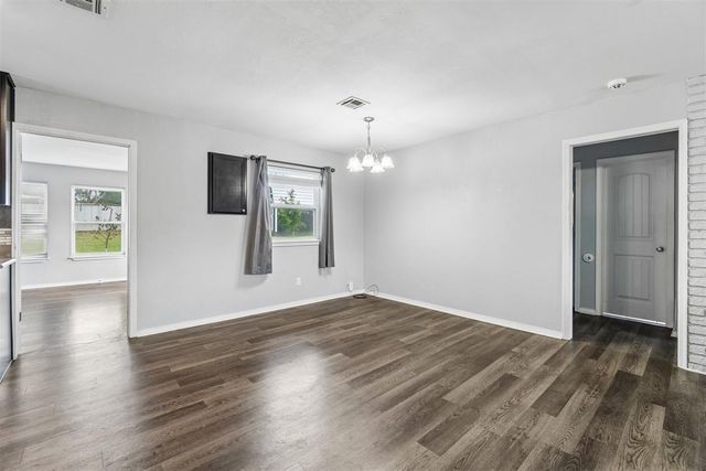 2103 N Tucker Avenue, Shawnee, OK 74804