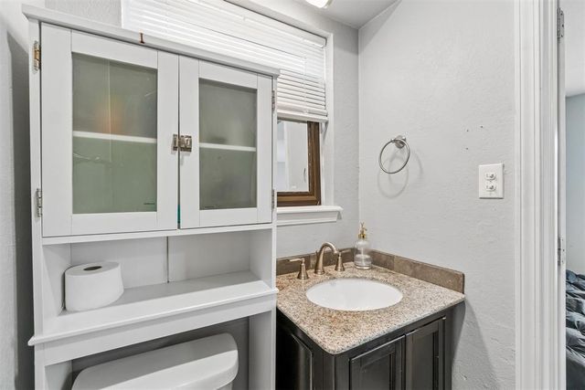 2103 N Tucker Avenue, Shawnee, OK 74804