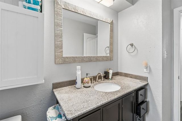 2103 N Tucker Avenue, Shawnee, OK 74804