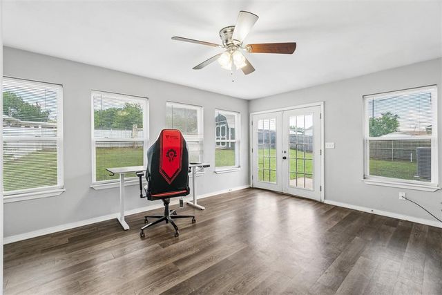 2103 N Tucker Avenue, Shawnee, OK 74804