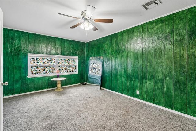 2103 N Tucker Avenue, Shawnee, OK 74804