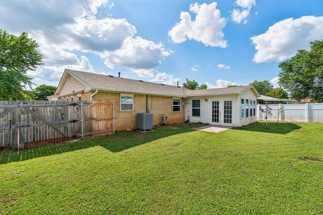 2103 N Tucker Avenue, Shawnee, OK 74804