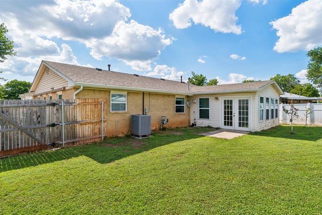 2103 N Tucker Avenue, Shawnee, OK 74804