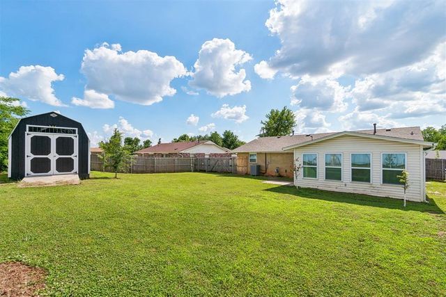 2103 N Tucker Avenue, Shawnee, OK 74804