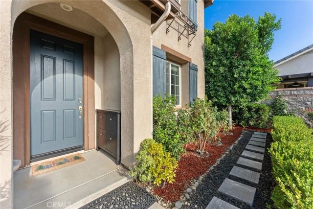 6826 Meander Way, Jurupa Valley, CA 91752