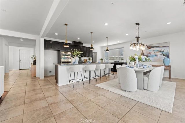 6826 Meander Way, Jurupa Valley, CA 91752