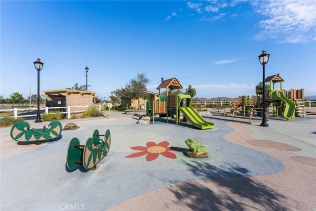 6826 Meander Way, Jurupa Valley, CA 91752
