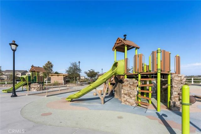 6826 Meander Way, Jurupa Valley, CA 91752