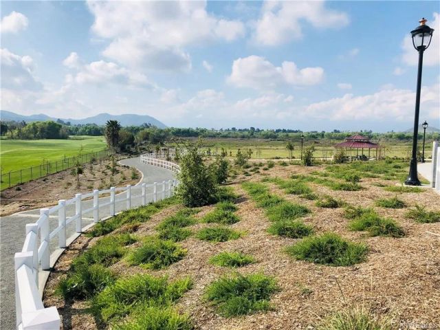 6826 Meander Way, Jurupa Valley, CA 91752