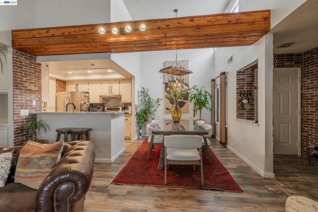 6382 Buena Vista Dr B, Newark, CA 94560