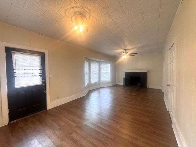 414 W 4th St., Mt Pleasant, TX 75455