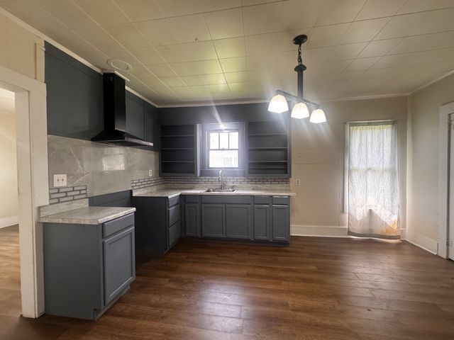 414 W 4th St., Mt Pleasant, TX 75455