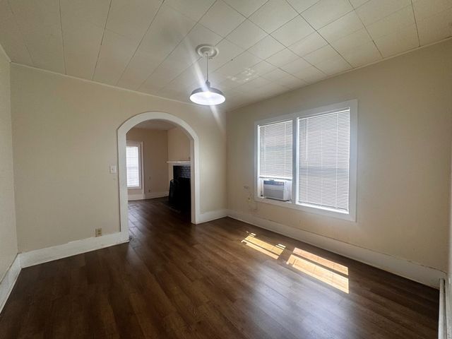 414 W 4th St., Mt Pleasant, TX 75455