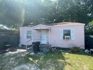 1409 NE 5th Terrace 1-2, Fort Lauderdale, FL 33304