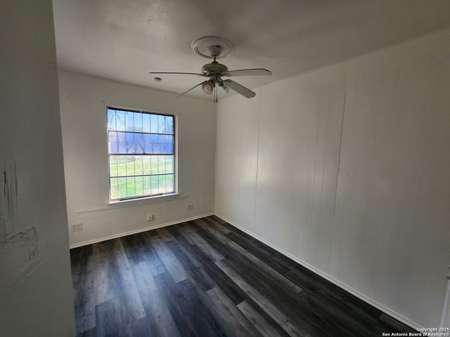 430 Pinehurst, San Antonio, TX 78221