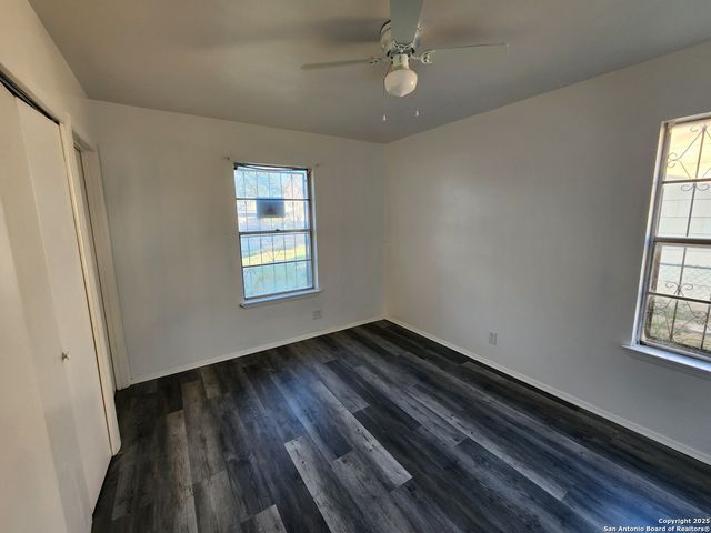 430 Pinehurst, San Antonio, TX 78221