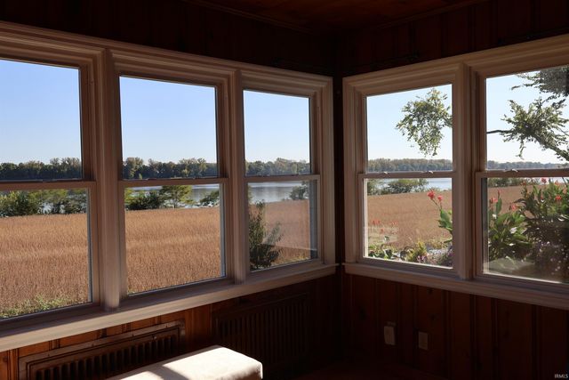 1425 Main Street, Grandview, IN 47615