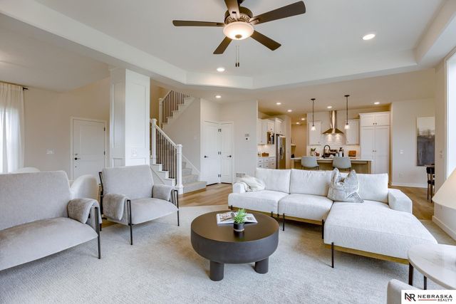 11101 N 161 Street, Omaha, NE 68007