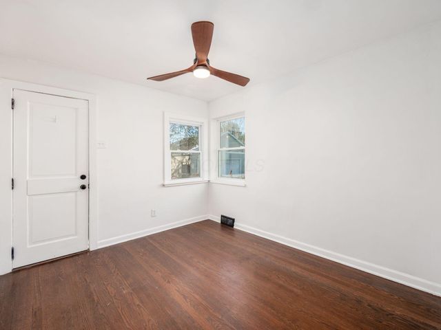 669 Brookside Drive, Columbus, OH 43209