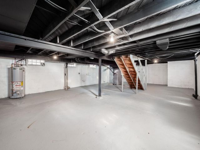 669 Brookside Drive, Columbus, OH 43209