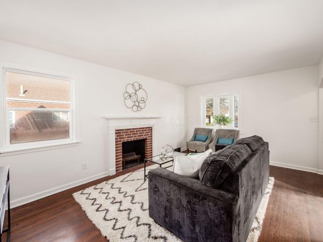 669 Brookside Drive, Columbus, OH 43209