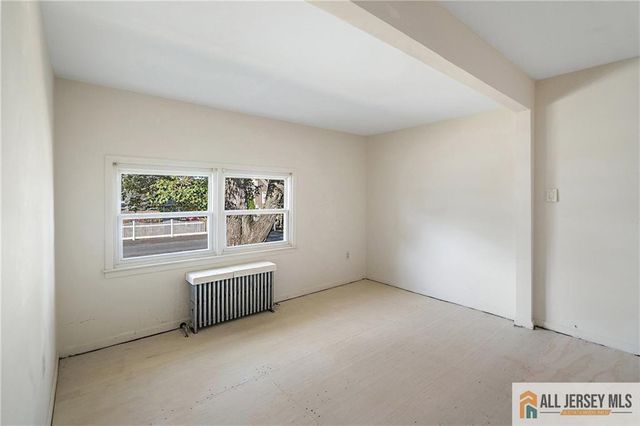 1433 Dogwood Drive, Piscataway, NJ 08854