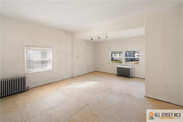 1433 Dogwood Drive, Piscataway, NJ 08854