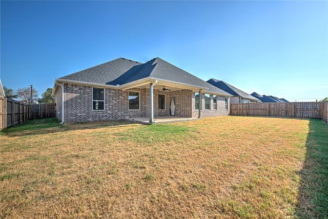 1411 Josephine Street, Centerton, AR 72719