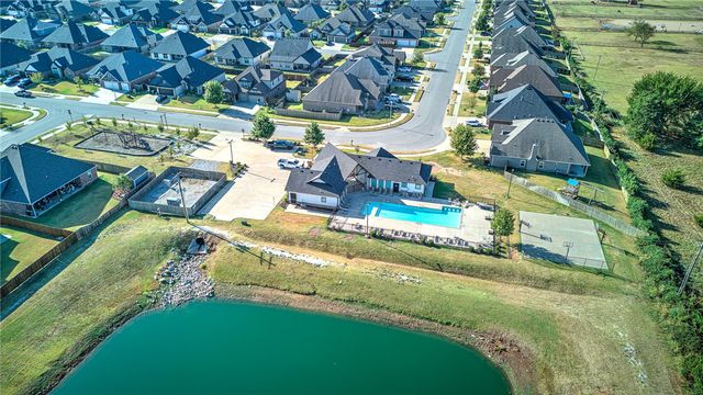 1411 Josephine Street, Centerton, AR 72719