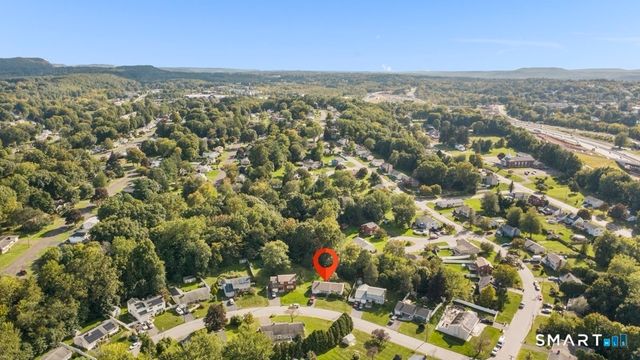 292 Tumblebrook Road, Meriden, CT 06450