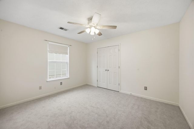 1605 Squire Hart Way, Lexington, KY 40515