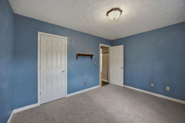 1605 Squire Hart Way, Lexington, KY 40515