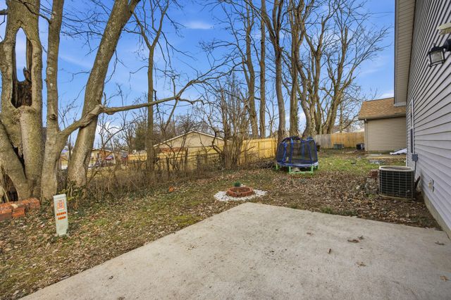 1605 Squire Hart Way, Lexington, KY 40515